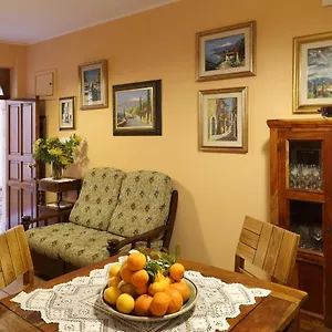  Apartment Casa Antico Borgo Cuseni